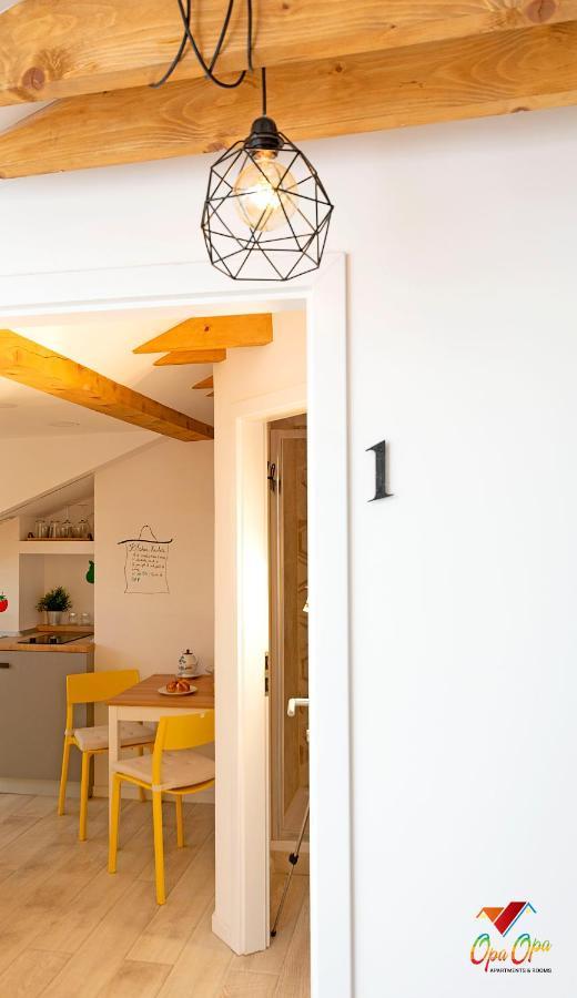 Apartments Opa Opa Рийека Екстериор снимка