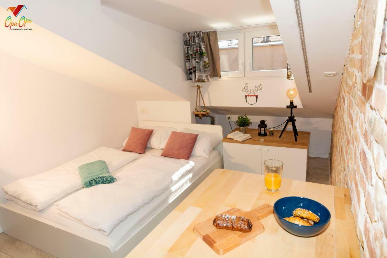 Apartments Opa Opa Рийека Екстериор снимка