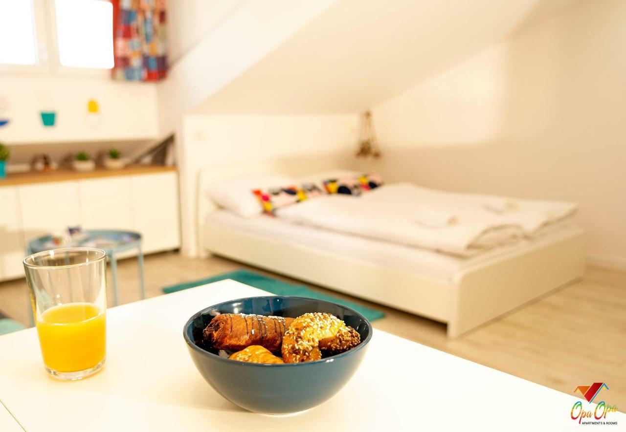 Apartments Opa Opa Рийека Екстериор снимка