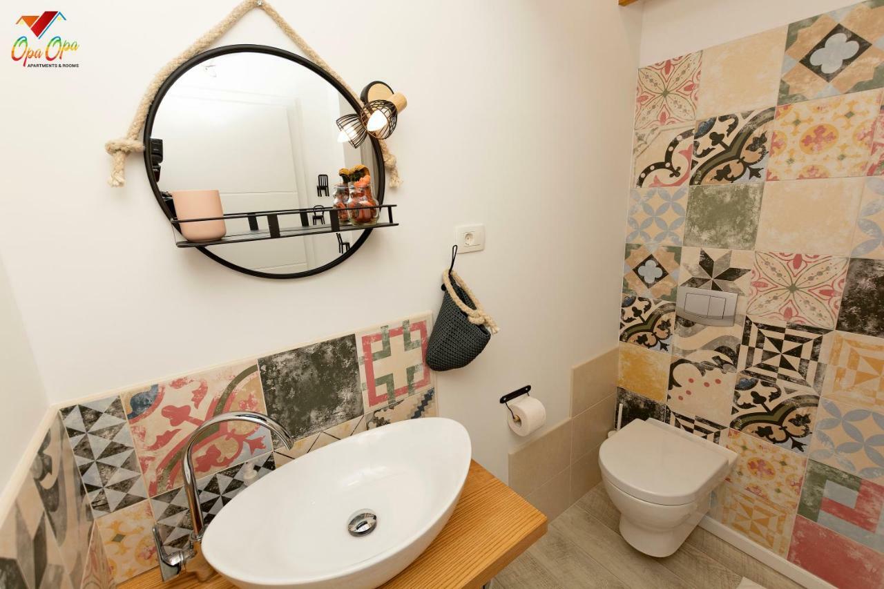 Apartments Opa Opa Рийека Екстериор снимка